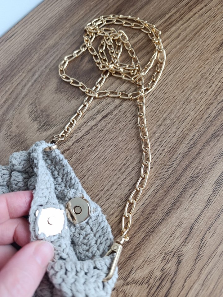 Zincir Detaylı Gri Örgü Kadın Çapraz Çanta - Görsel 2