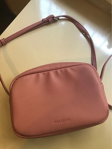 Kadın pull bear çanta