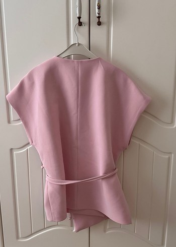 Zara Pembe V Yaka Kısa Kollu ceket