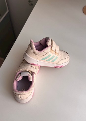 Kız Çocuk Bej Cırt Cırtlı Spor Ayakkabı - Görsel 5