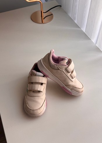 Kız Çocuk Bej Cırt Cırtlı Spor Ayakkabı - Görsel 3
