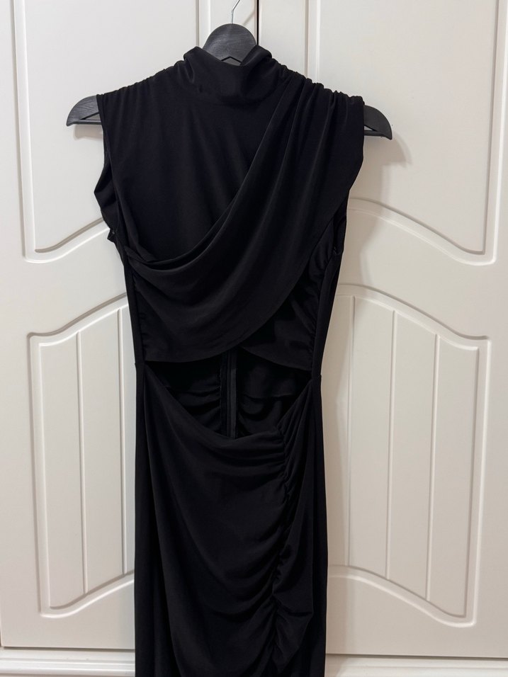 Siyah Drapeli Uzun Kadın Elbise - Görsel 3