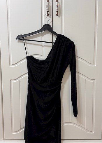 Tek Kollu Siyah Uzun Abiye Elbise - Görsel 2