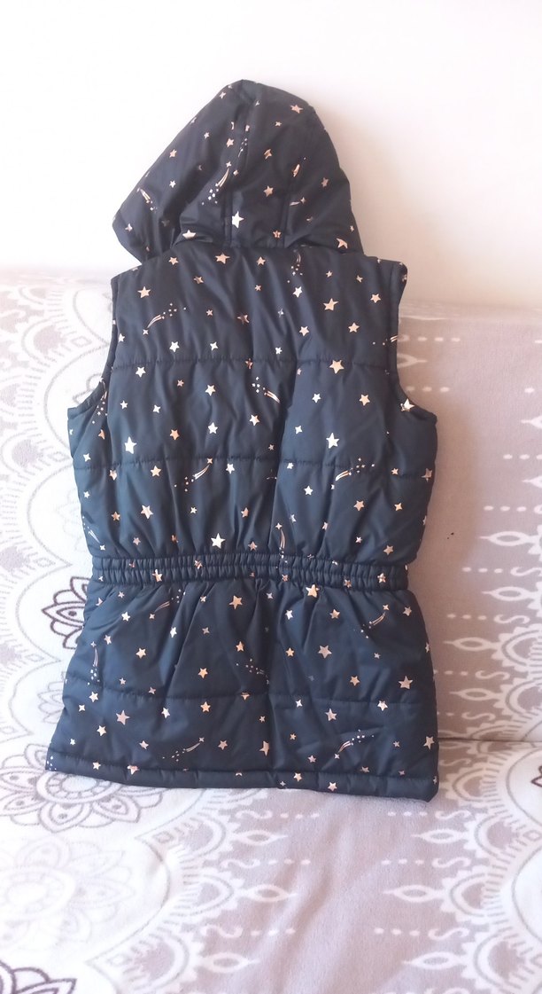 Kız Çocuk Siyah Nakışlı Kolsuz Yelek - Görsel 2