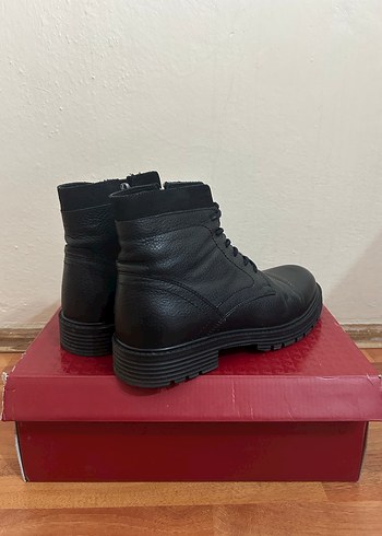 Erkek Bot - Görsel 2