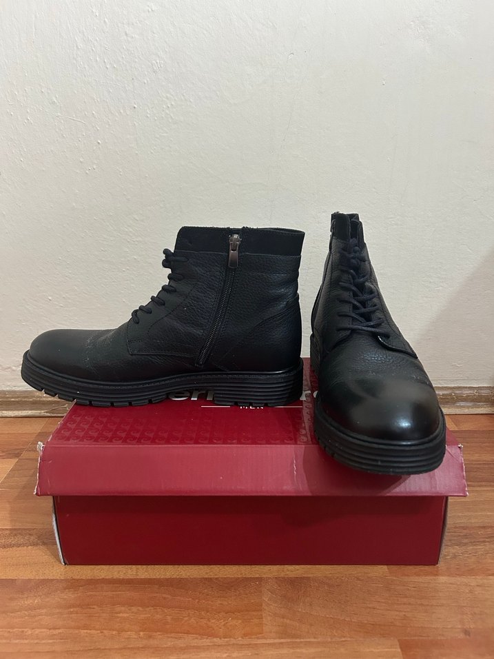 Erkek Bot - Görsel 3