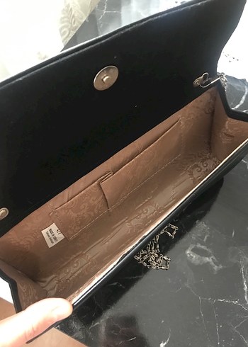 Zara Zincir Detaylı Siyah Deri Kadın Clutch Çanta
