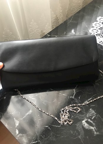 Zincir Detaylı Siyah Deri Kadın Clutch Çanta