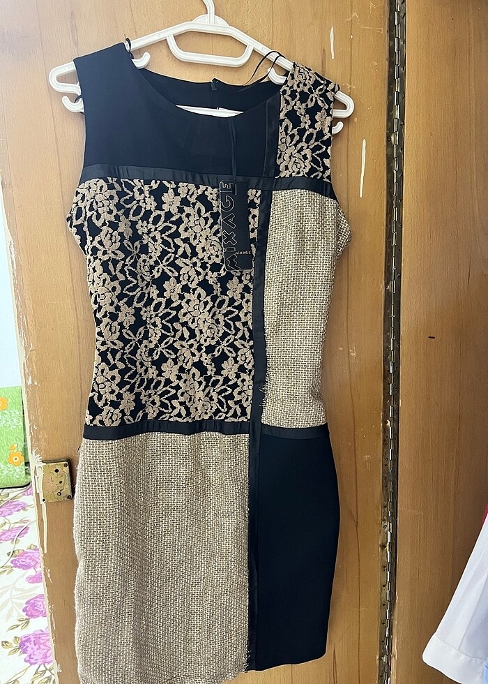 Kısa elbise - Görsel 2