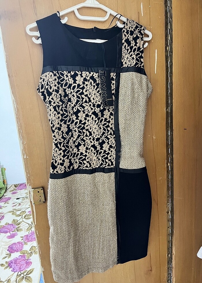 Kısa elbise - Görsel 4