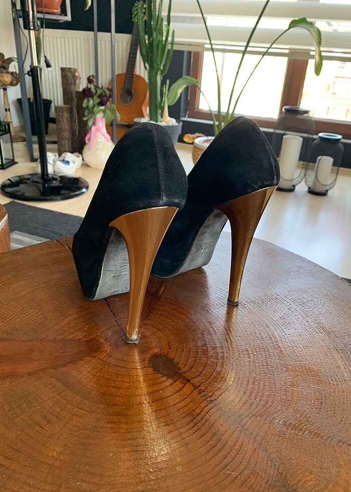 Gold topuk ayakkabı - Görsel 3