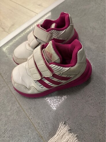 Adidas Temiz