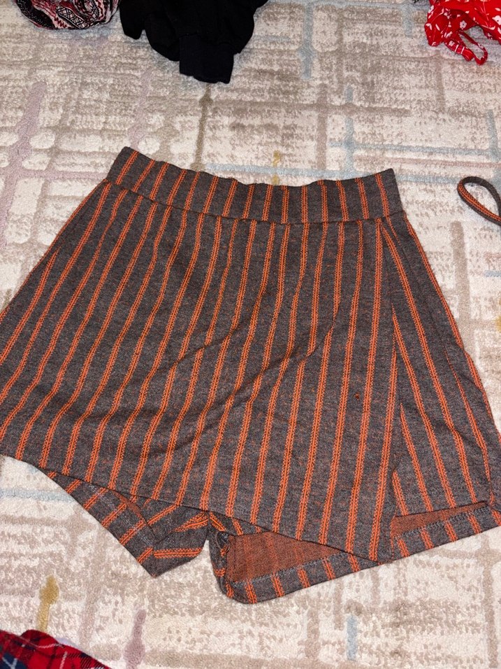 Kahverengi Çizgili Mutfak Önlüğü - Görsel 2