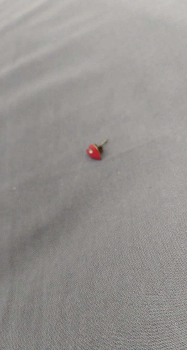 Kırmızı Kalp küpe, boncuk detaylı, tek kulak için - Görsel 2