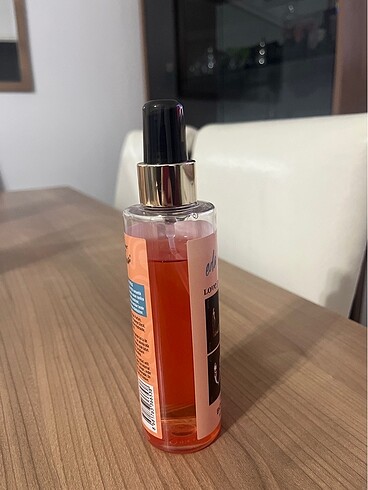 Beden Eda Taşpınar love potion no 1 vücut spreyi