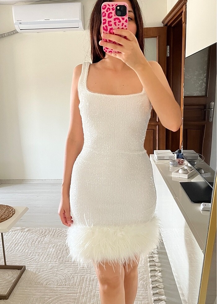 Beyaz simli tüylü abiye - Görsel 5