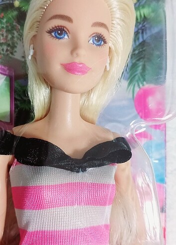 BARBIE ORJİNAL büyük boy kutulu Barbie Bebek 