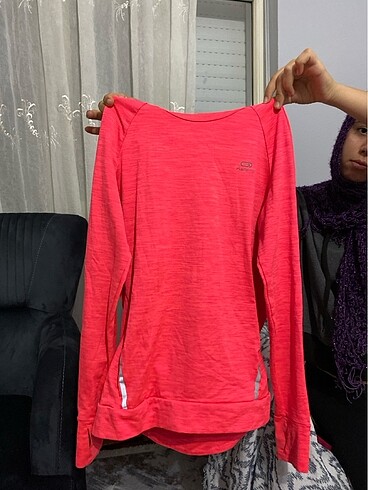 Kapşonlu sweatshirt 