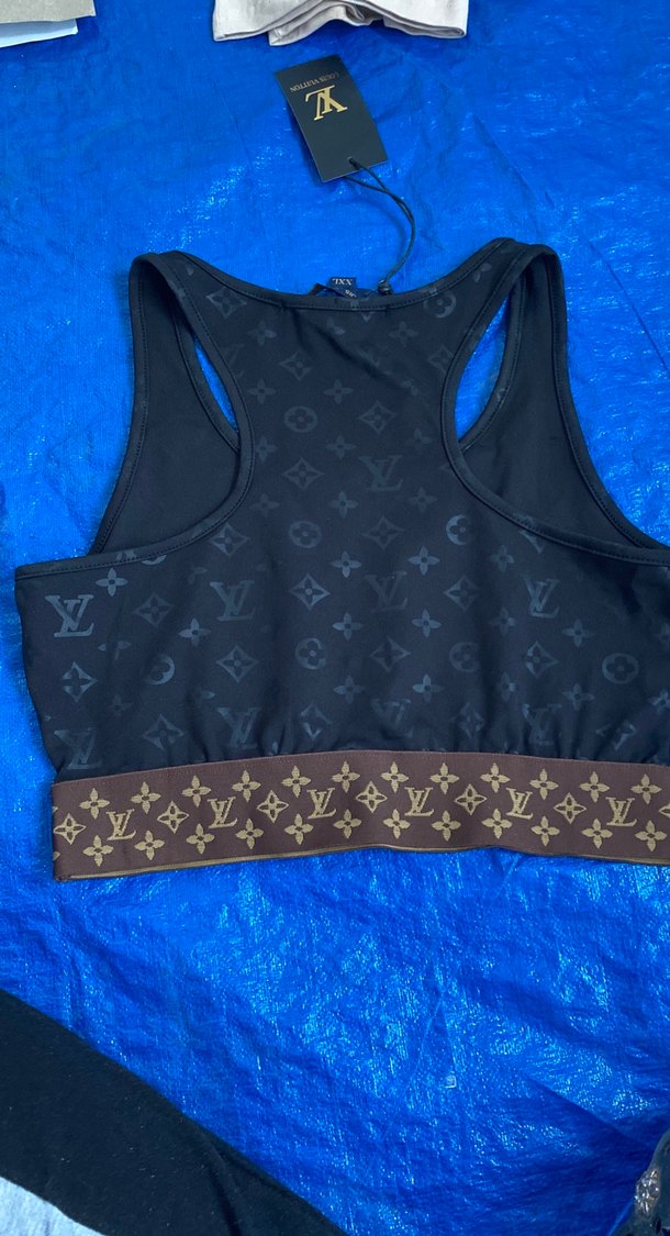 Siyah V Yaka Kadın Crop Top - Görsel 2