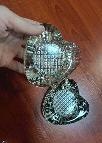 Vintage Yılan Desenli Parlak Kalp Tabak - Görsel 4