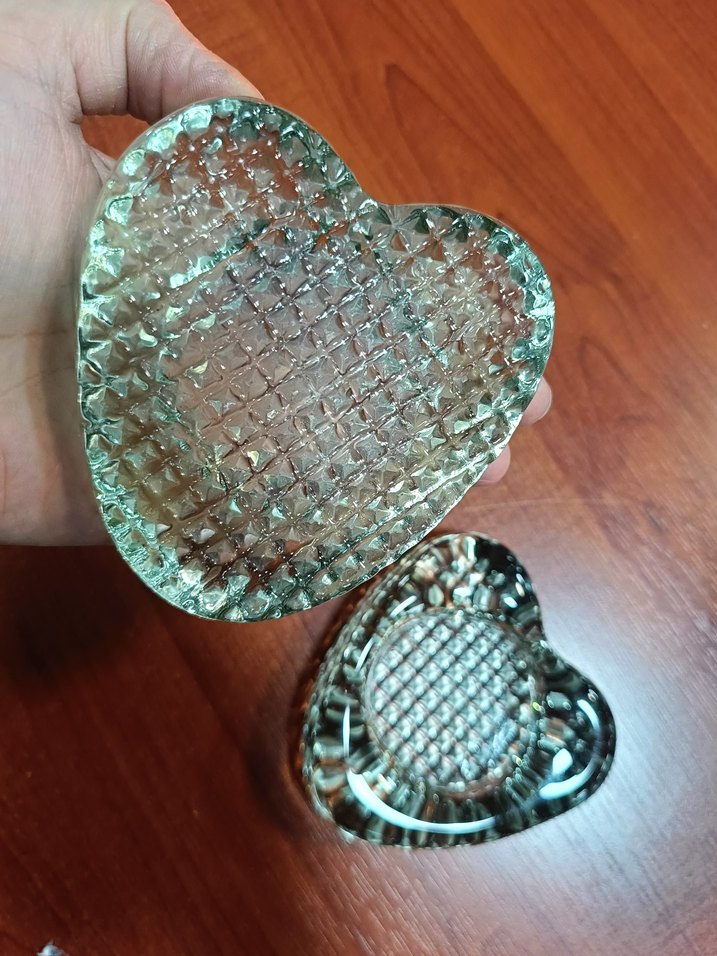 Vintage Yılan Desenli Parlak Kalp Tabak - Görsel 3