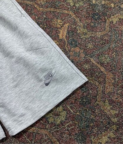 Nike Nike Club Fleece Erkek Gri Şort(SIFIR)