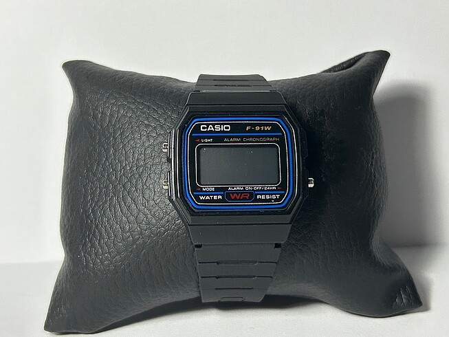 Casio F-91W Su Geçirmez Saat
