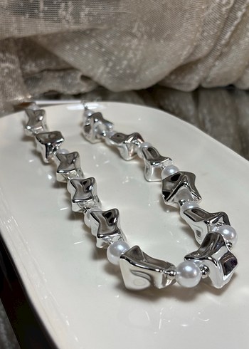 Parlak İşlemeli Altın Kadın Bileklik - Görsel 7