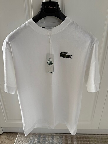 xs Beden beyaz Renk Lacoste tşört