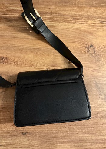 Deri Siyah Kapitone Kadın Çanta - Görsel 4