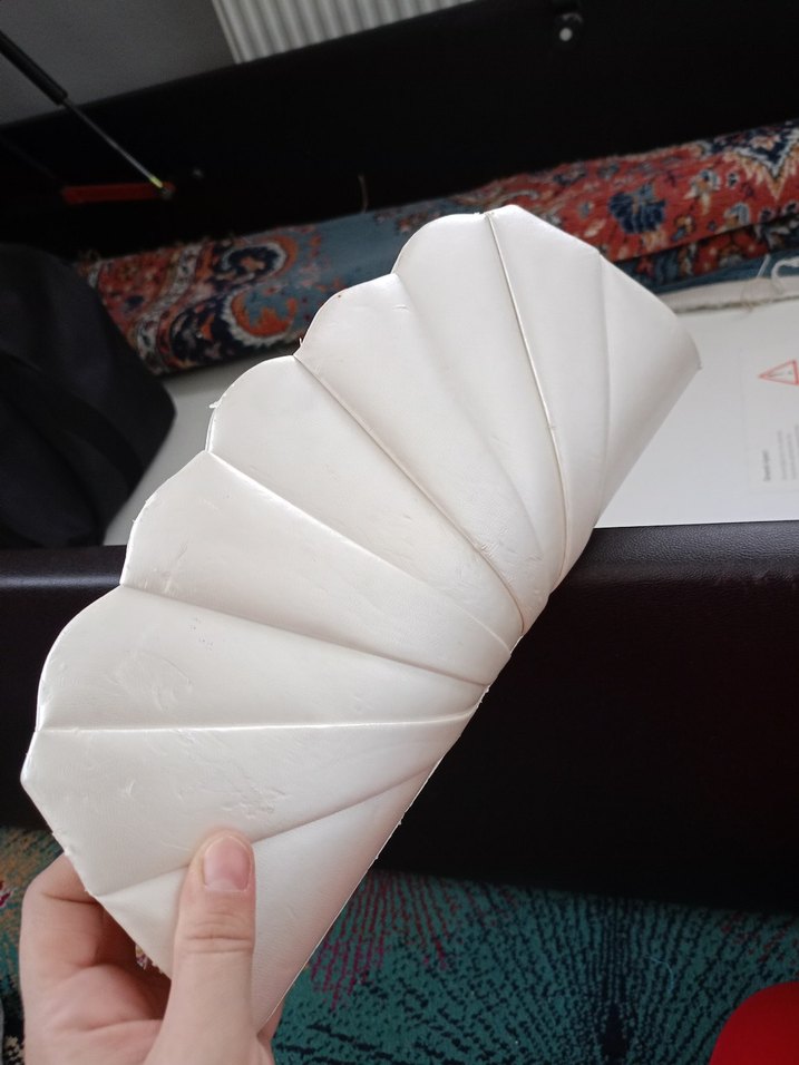 Beyaz Pilili Kadın Portföy Çanta - Görsel 2