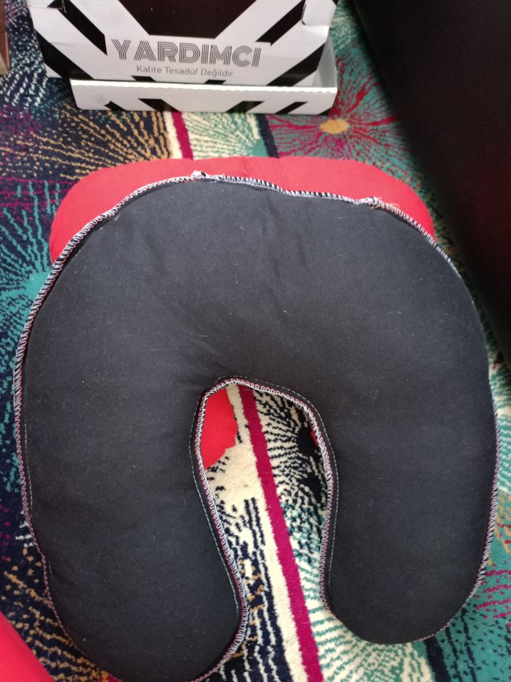 Yardımcı Çok Renkli Boyun Yastığı - Görsel 3