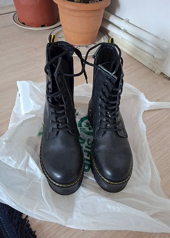 Siyah Bağcıklı Kadın Stiletto sıfır bot - Görsel 3