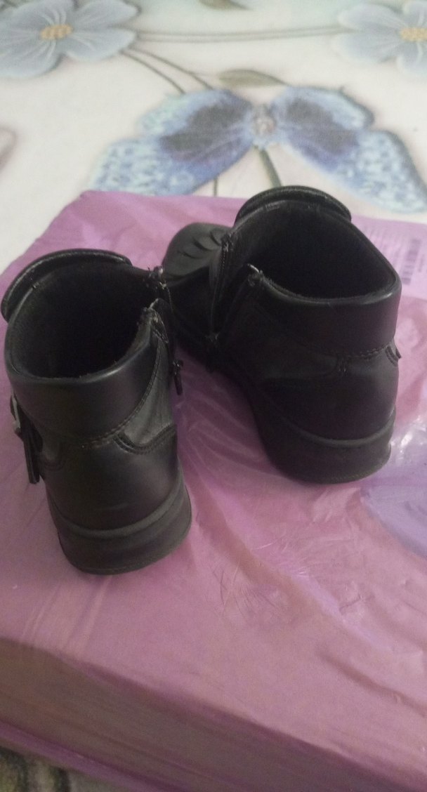 Kızlar için Siyah Fırfırlı Loafer Ayakkabı - Görsel 2