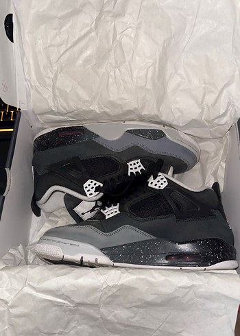 Nike Air Jordan 4 Retro Fear