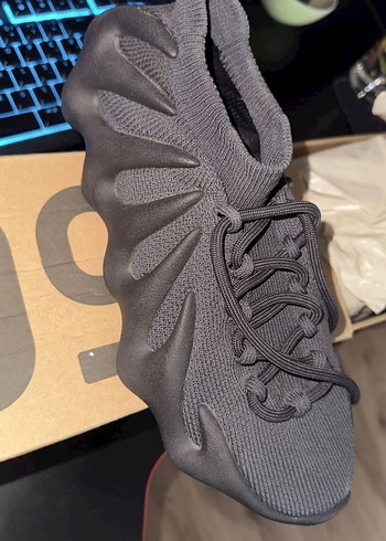 Yeezy 450