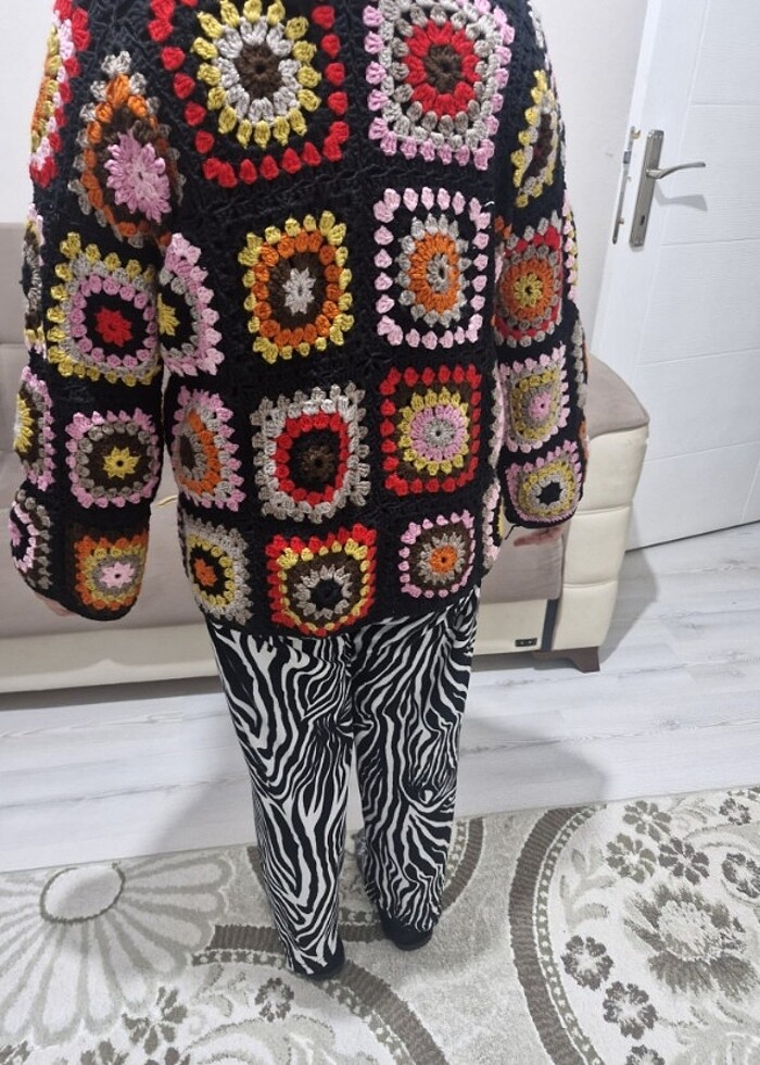 Motifli el örgüsü hirka - Görsel 2