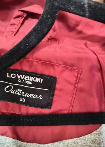 LC Waikiki m
