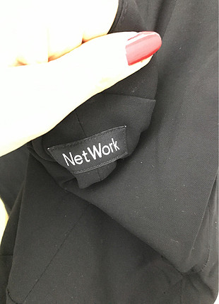 NetWork sırtı V şık elbise