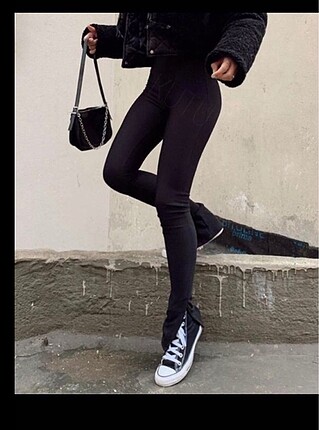 Zara paçası yırtmaçlı tayt