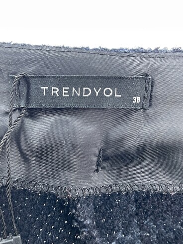 38 Beden çeşitli Renk Trendyol & Milla Mini Etek %70 İndirimli.