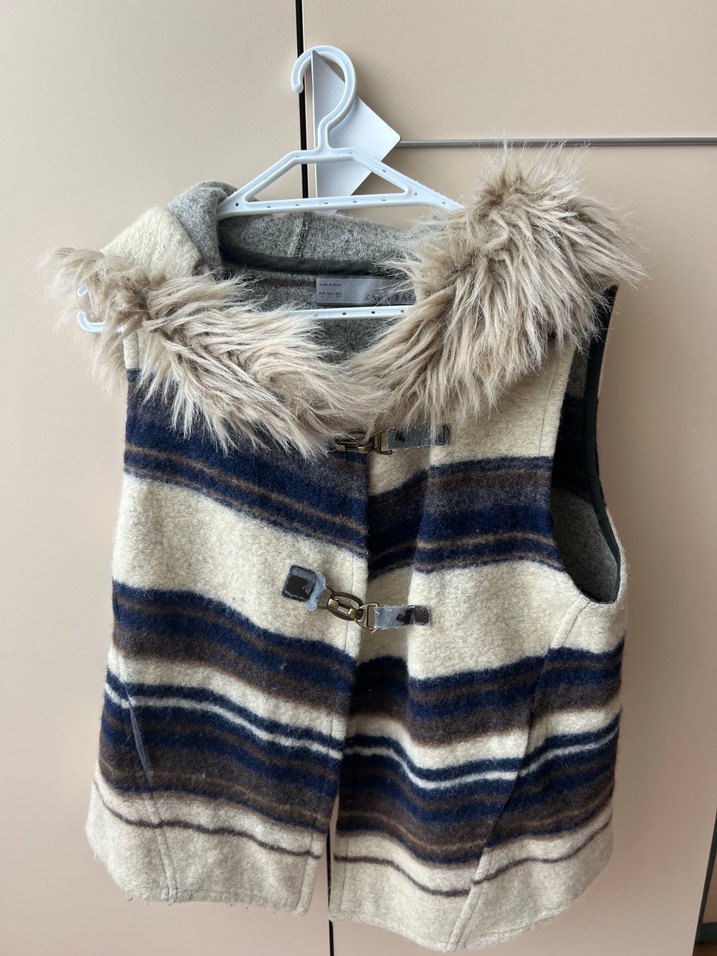 Zara Kürk Detaylı Yün Yelek - Görsel 5