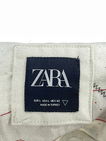l Beden beyaz Renk Zara Kot Ceket %70 İndirimli.