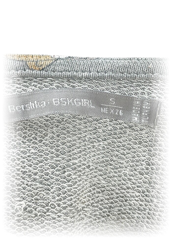 Bershka Kazak / Triko %70 İndirimli. - Görsel 3