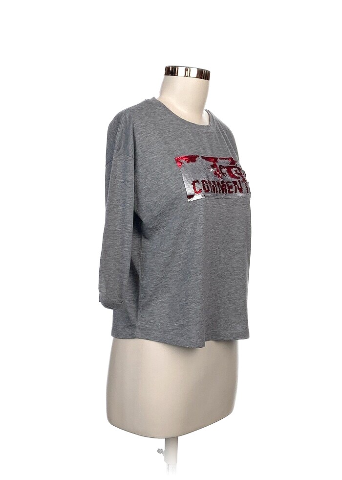 Bershka T-shirt %70 İndirimli. - Görsel 2