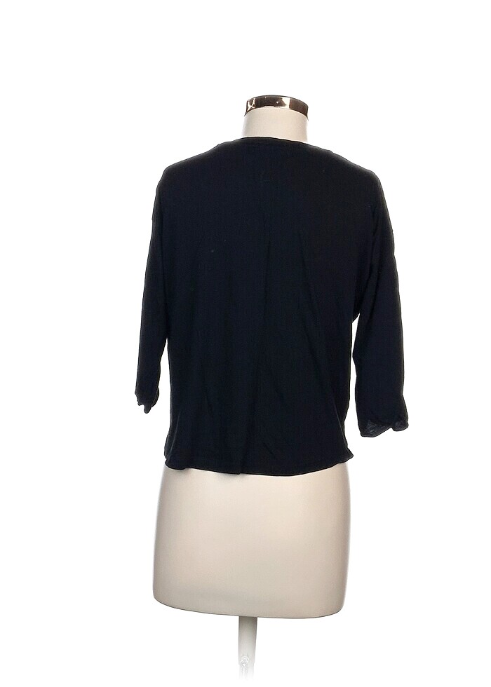 Bershka T-shirt %70 İndirimli. - Görsel 3