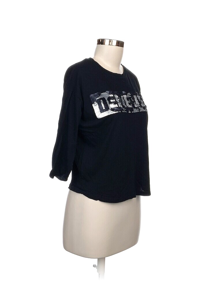 Bershka T-shirt %70 İndirimli. - Görsel 2