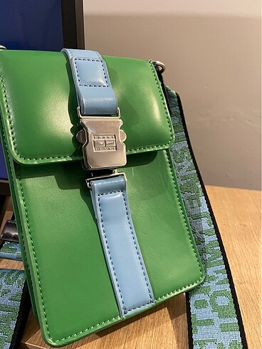 Tommy Hilfiger tommy jeans telefon çantası
