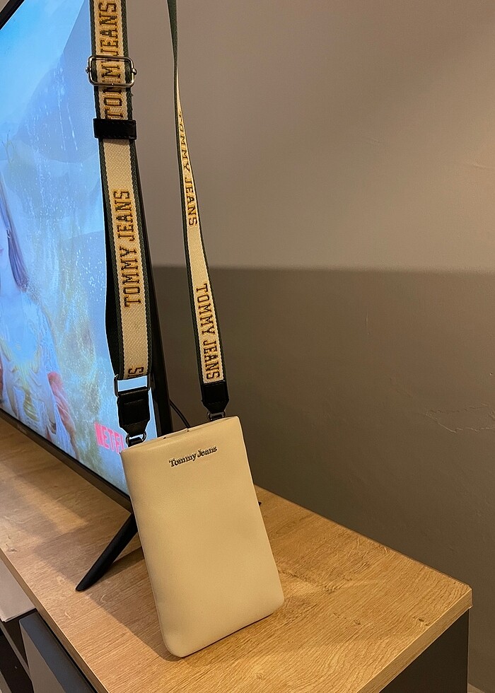tommy jeans telefon çantası - Görsel 4