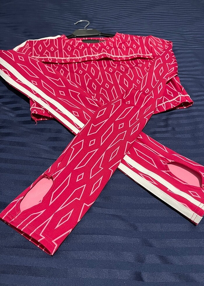 adidas ıvy park crop bluz - Görsel 5